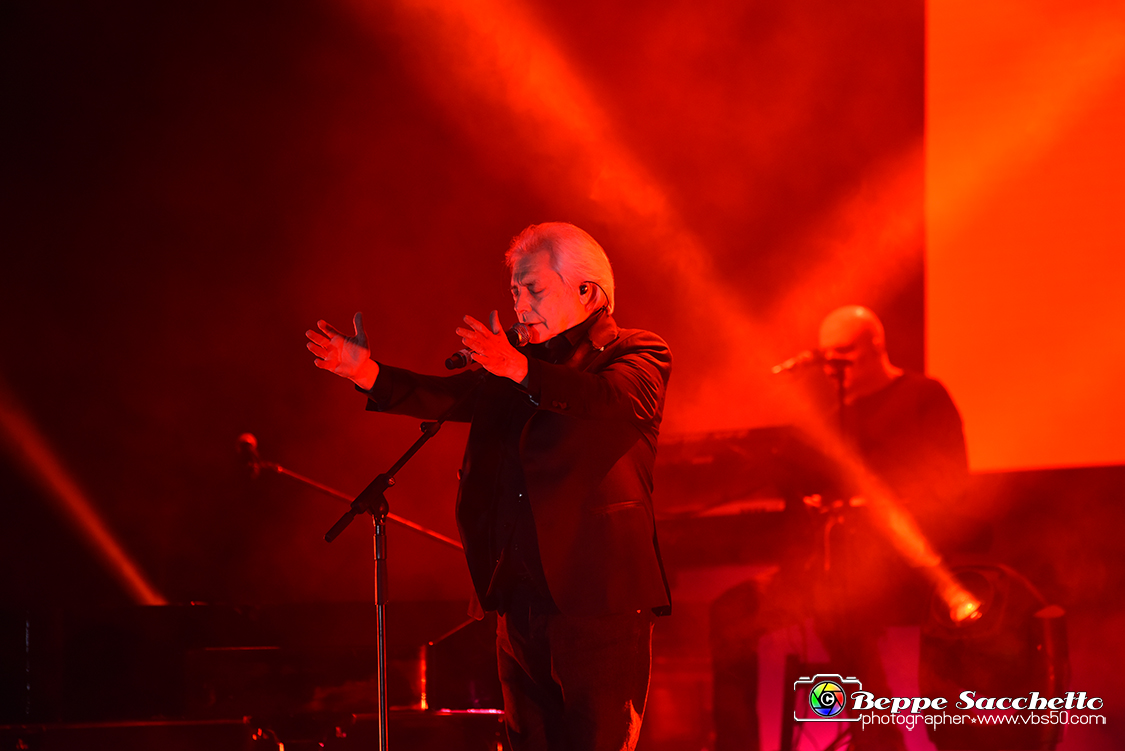 VBS_6782 - Concerto Nino D'Angelo - Il poeta che non sa parlare.jpg